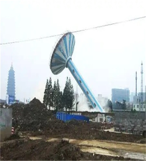 水塔爆破公司 倒錐殼水塔拆除 擎天一柱潤千家